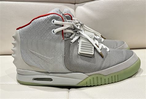 nike air yeezy 2 replica for sale